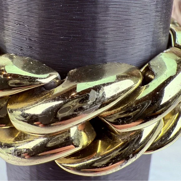 Vintage 80s weighted goldtone wideband bracelet - Picture 7 of 12